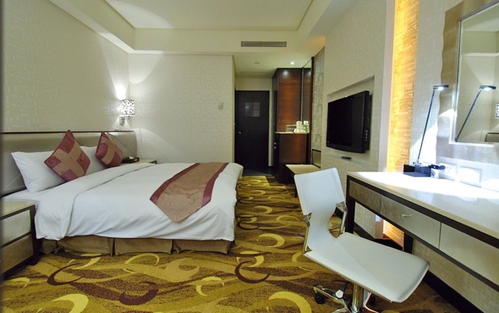 Hej Taipei Arena Hotel Esterno foto