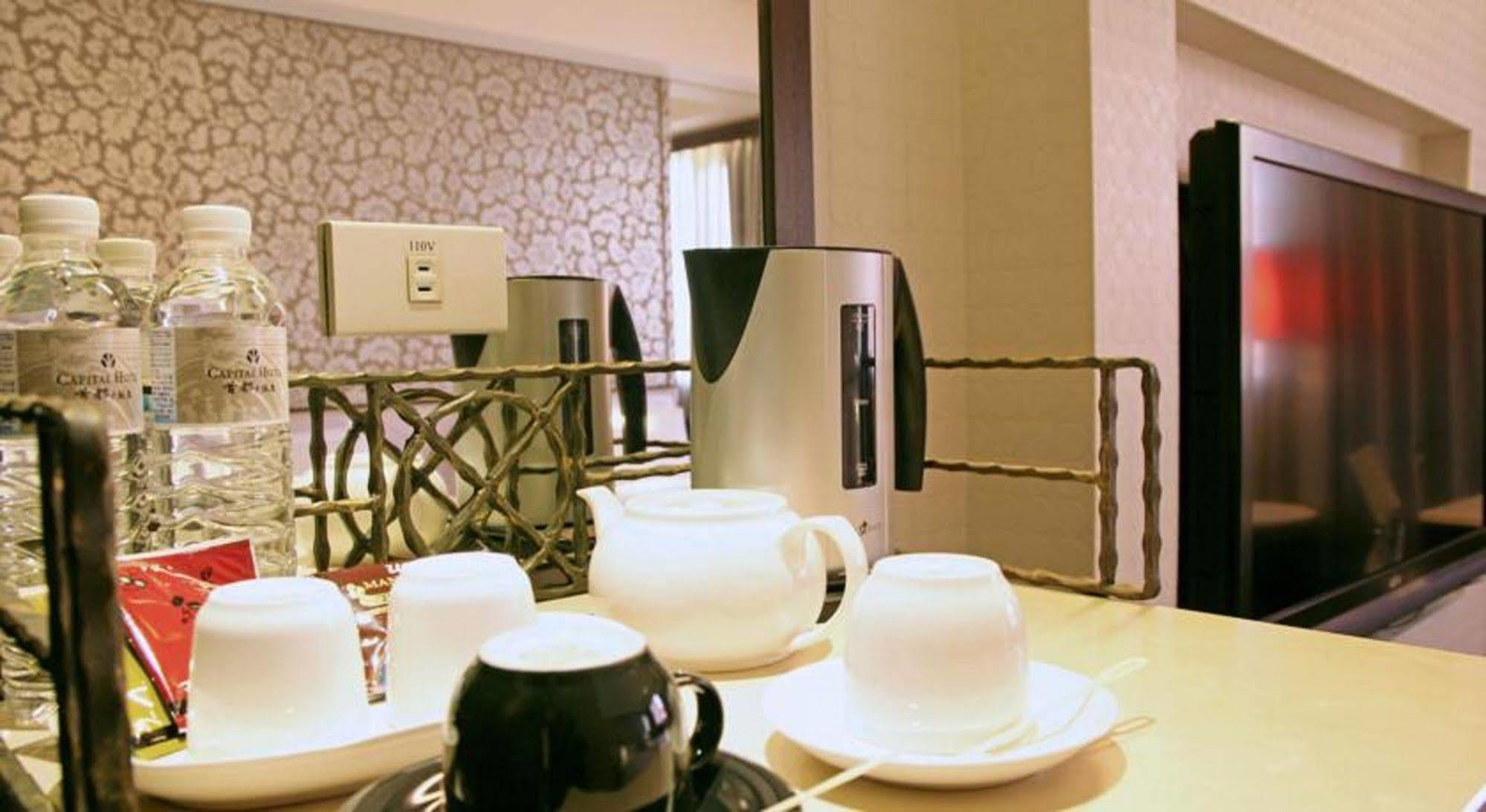 Hej Taipei Arena Hotel Esterno foto